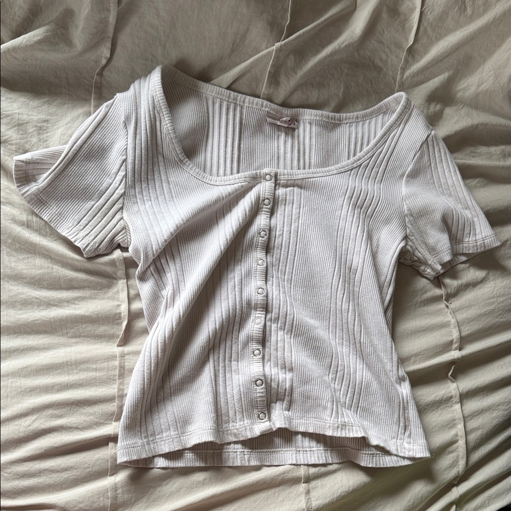 SO Women's Ribbed Button-Up Tee - Cream